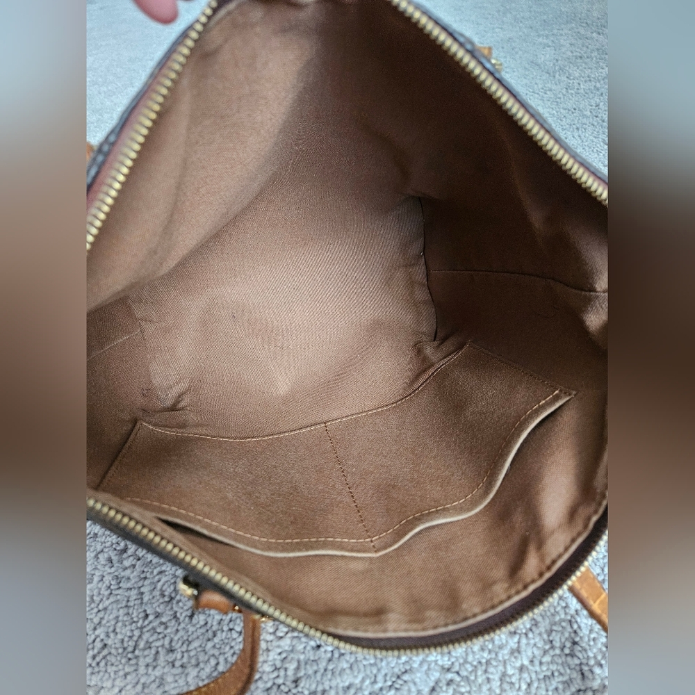 Louis Vuitton Totally Tote Bag - Picture 7 of 12